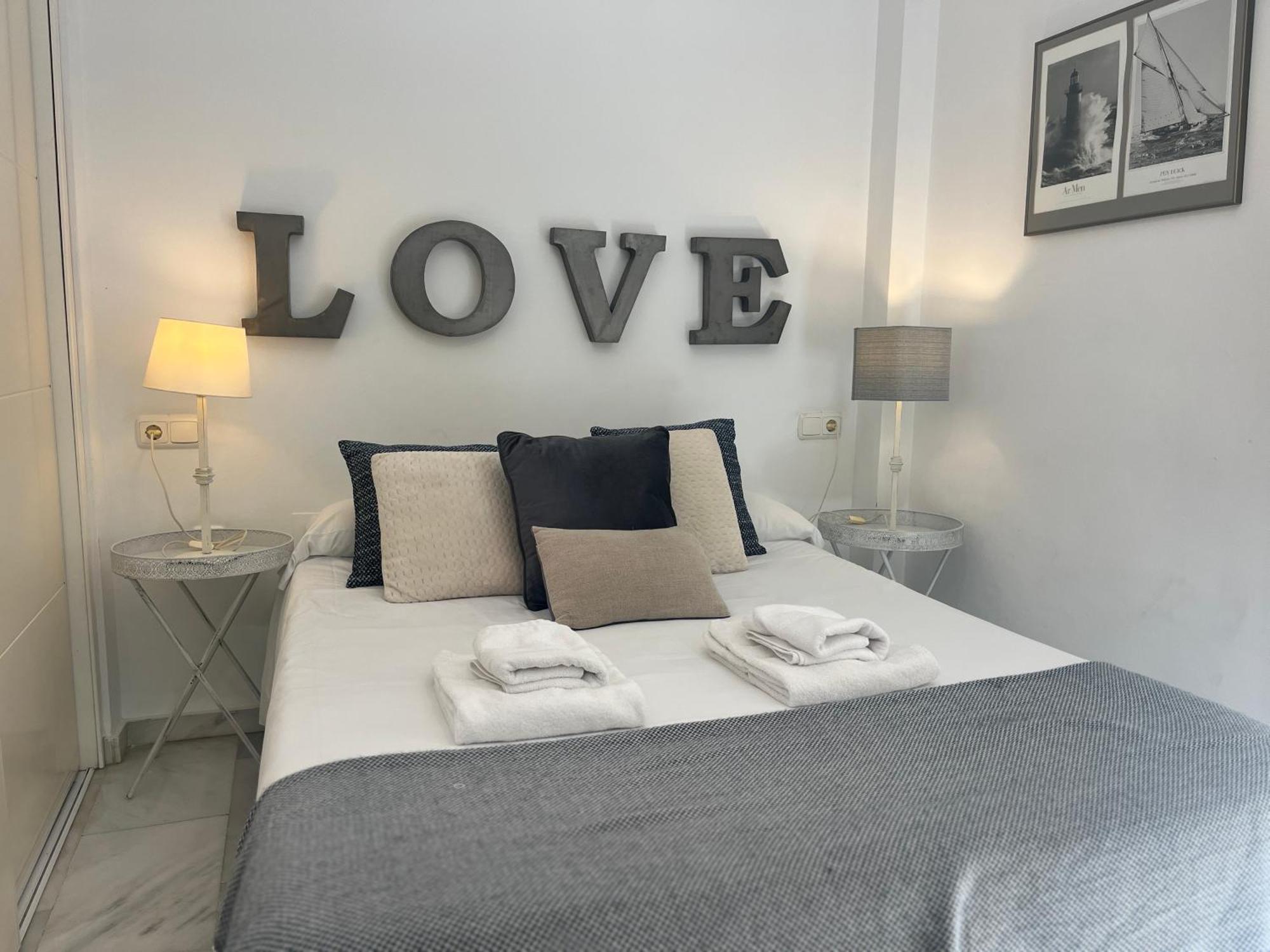 Homely Malaga Atarazanas Dış mekan fotoğraf
